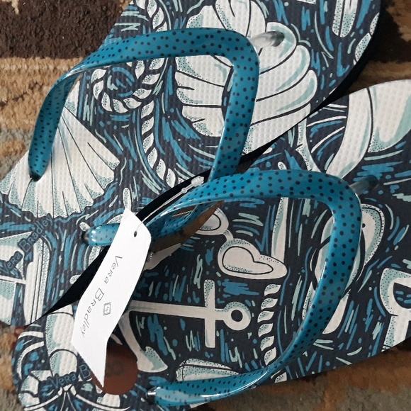 8x*Host Pick*Vera Bradley flip flop sandals - Picture 4 of 16